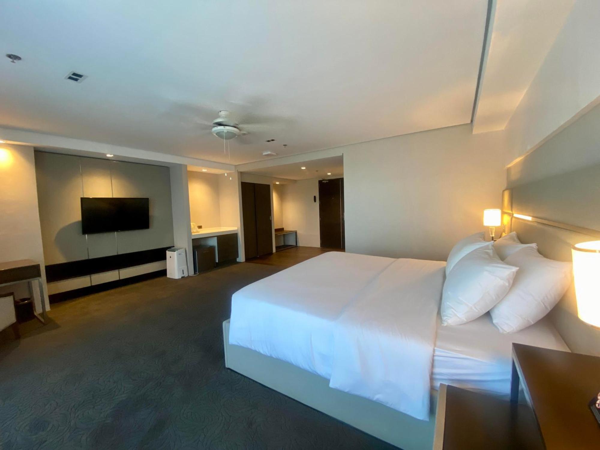 The Plaza Lodge Baguio Baguio City Ngoại thất bức ảnh