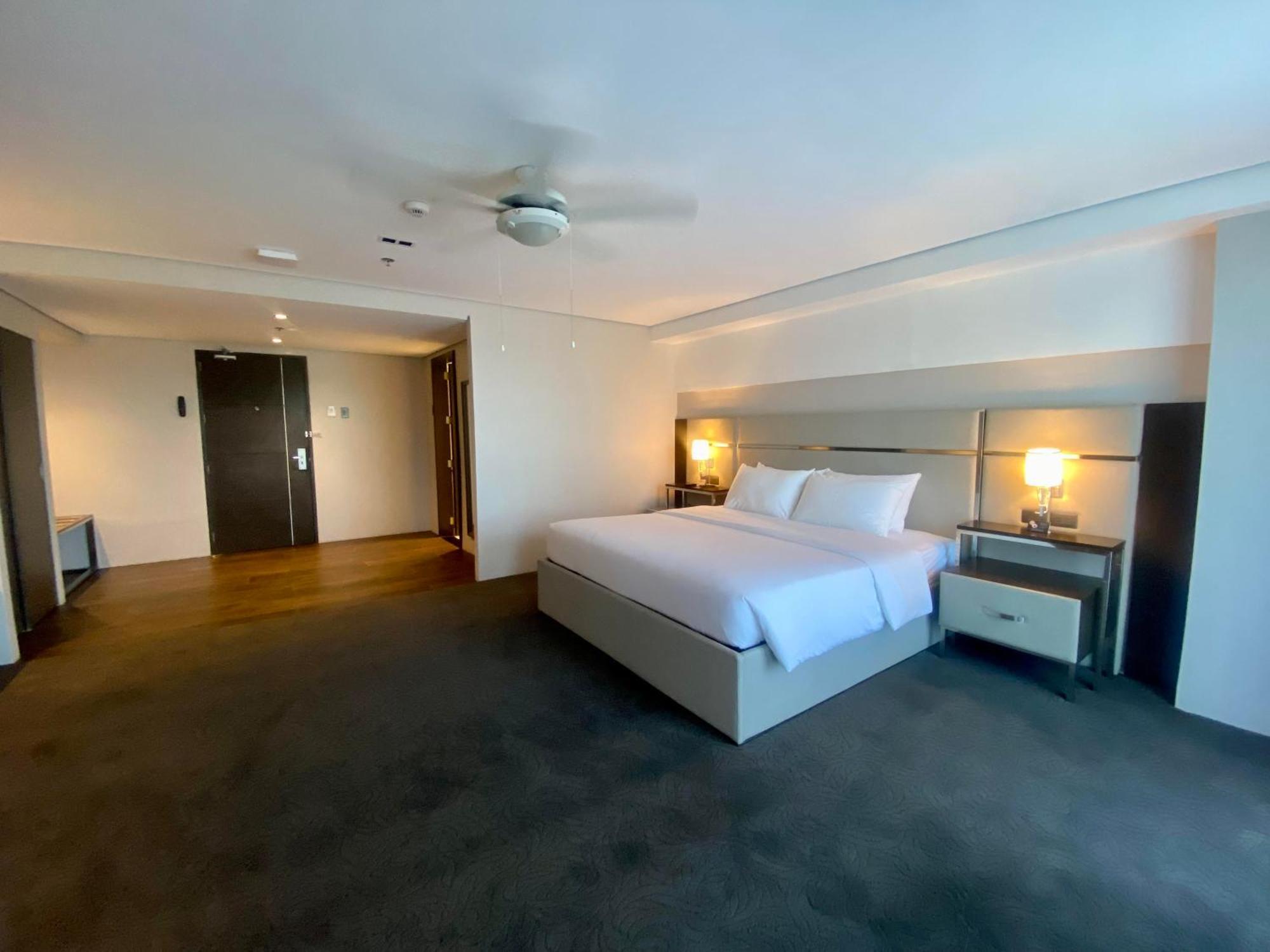 The Plaza Lodge Baguio Baguio City Ngoại thất bức ảnh