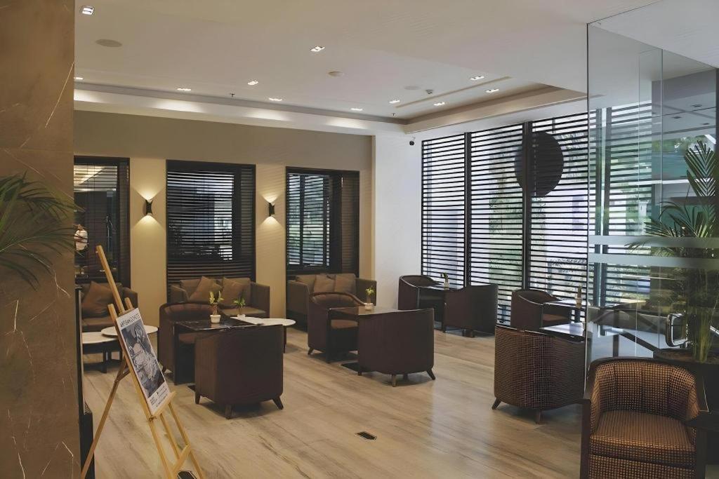 The Plaza Lodge Baguio Baguio City Ngoại thất bức ảnh